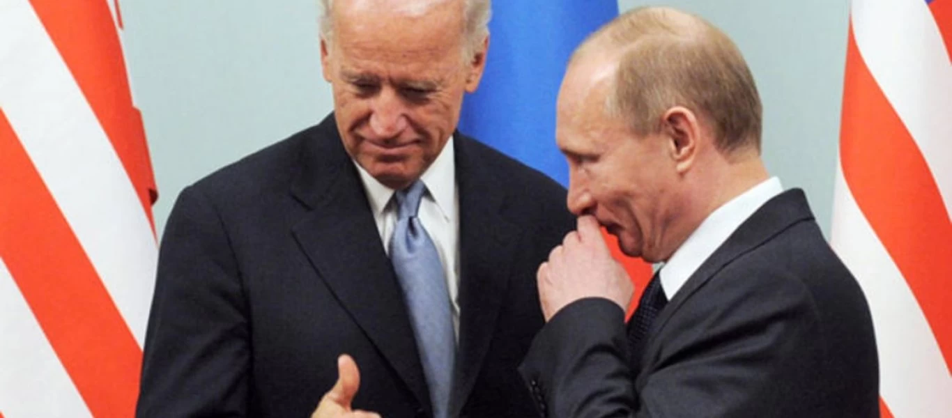 Τηλέφωνο Μπάιντεν σε Πούτιν για τις κυβερνοεπιθέσεις: «Σταματήστε τους χάκερ»